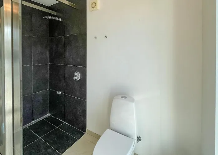 2 Bedroom In * Harpelunde